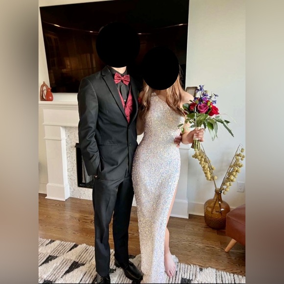 Ashley Lauren Prom Dress Size 2 - Picture 1 of 7